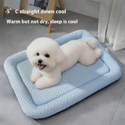 ❄️ Pet Cooling Mat — Ice Silk & PP Cotton, Non-Slip, Machine Washable (4 Sizes)