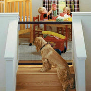 🚪 Portable Safety Gate for Kids & Pets — No Drill Mesh Door Guard